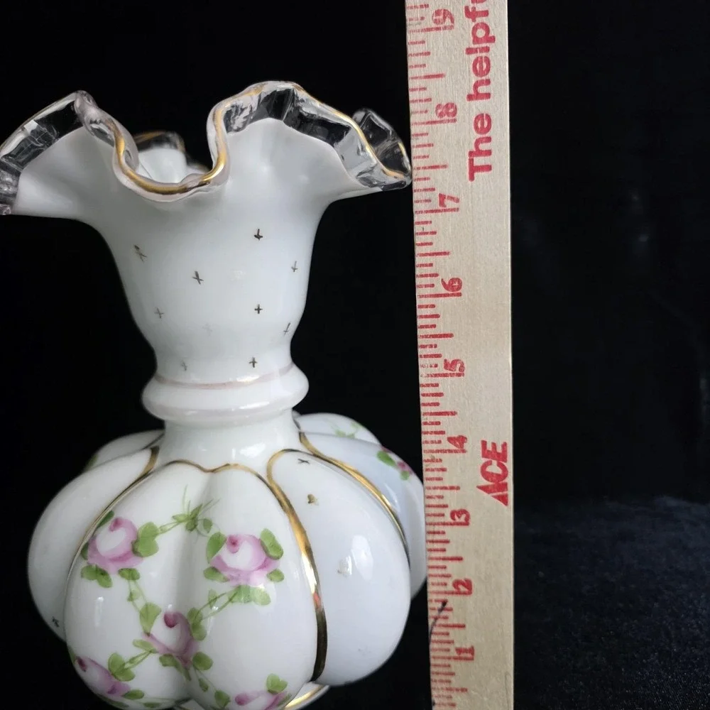 Fenton Hand Painted 1940's Charleton Roses Bow Tie Melon Vase‎ Gold Rim 8